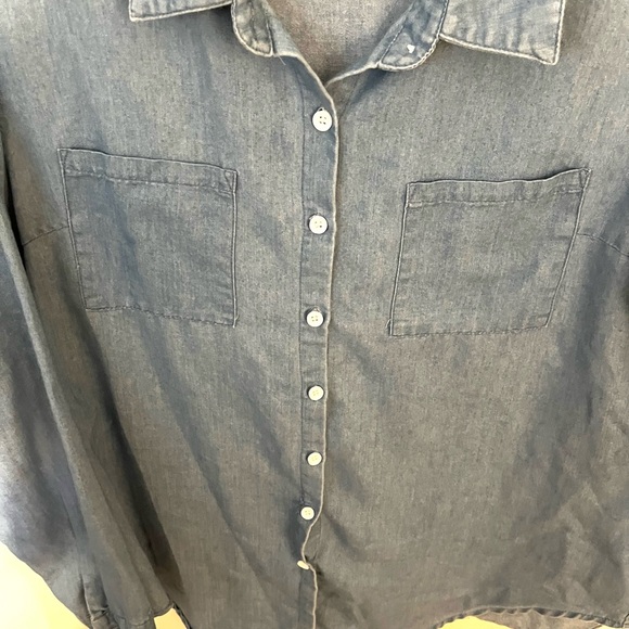 Fuinloth size L blue button down shirt. EUC. - Picture 9 of 10
